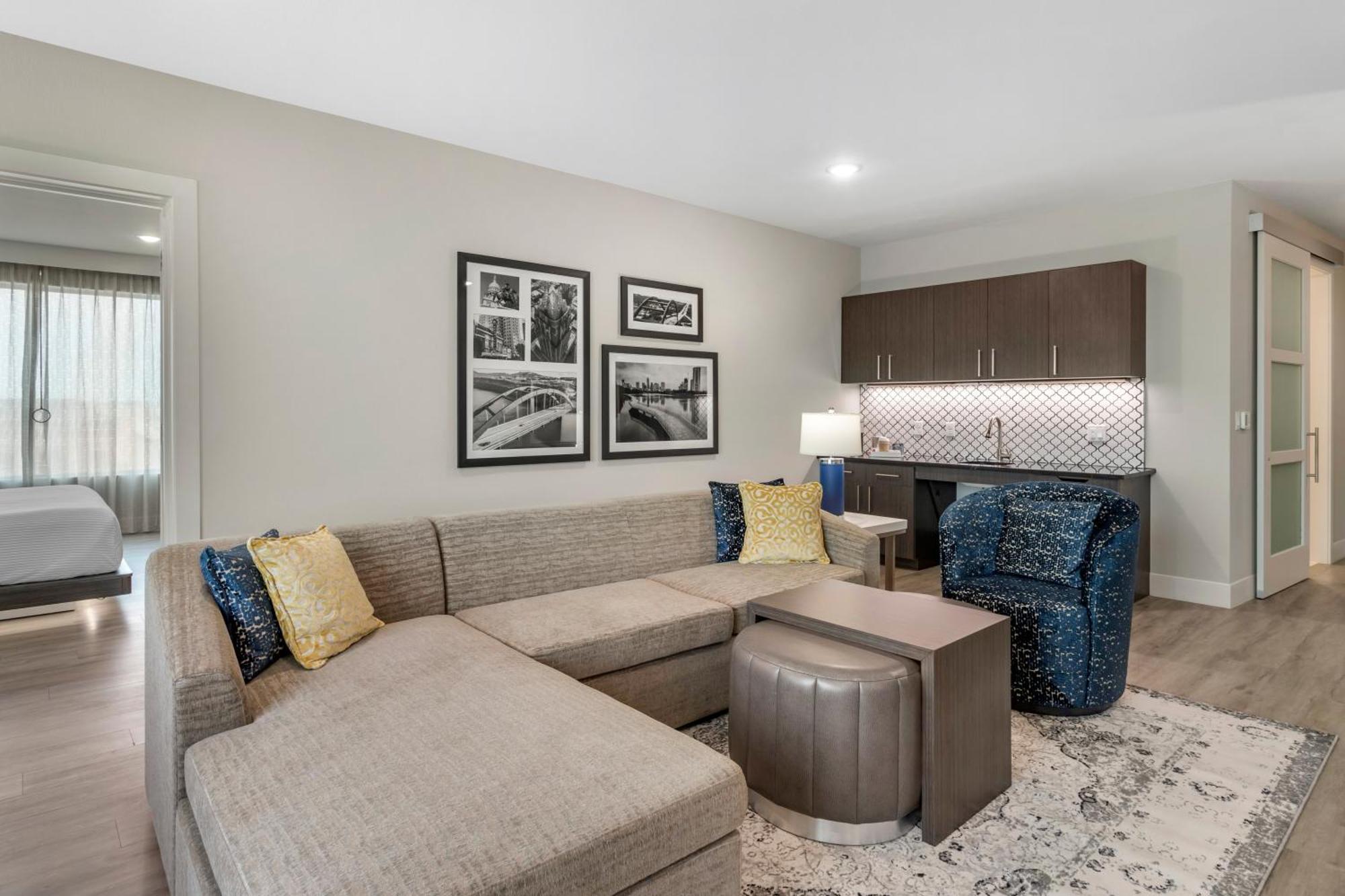 Cambria Hotel Austin Uptown Near The Domain Ngoại thất bức ảnh