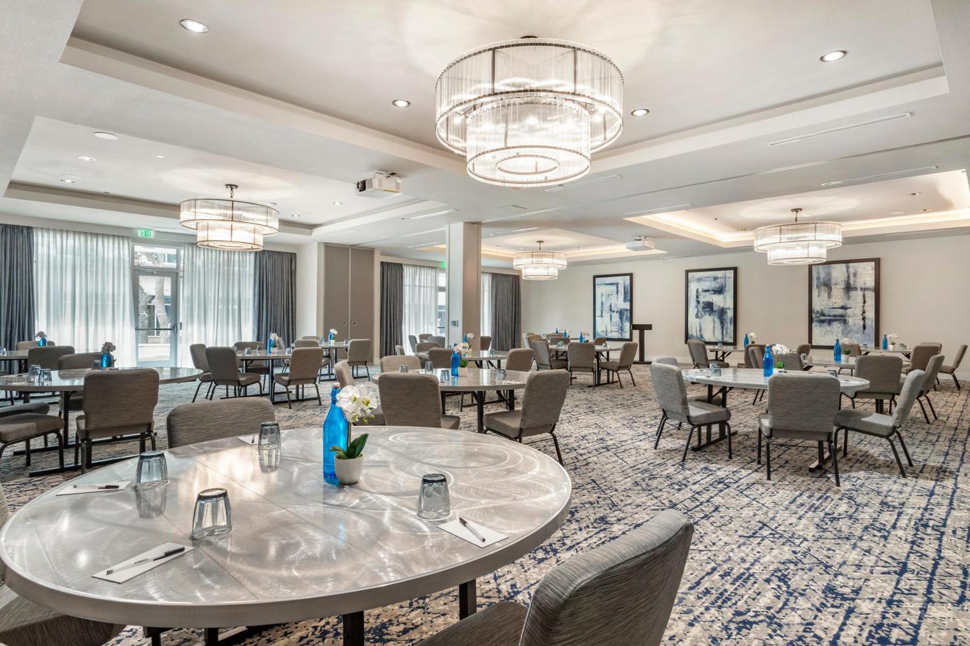 Cambria Hotel Austin Uptown Near The Domain Ngoại thất bức ảnh