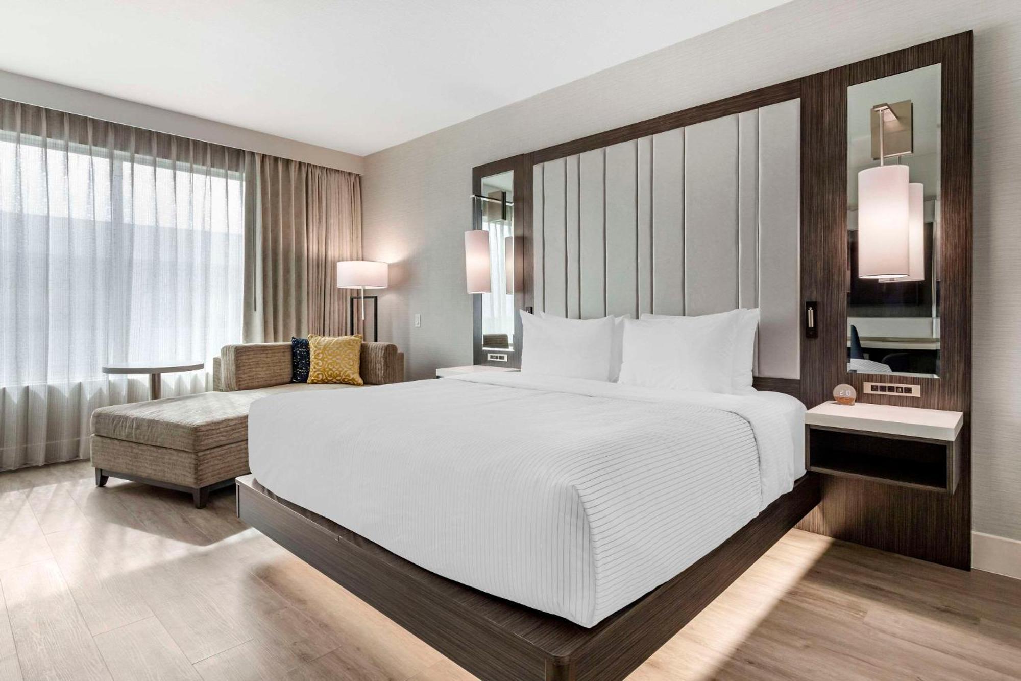 Cambria Hotel Austin Uptown Near The Domain Ngoại thất bức ảnh